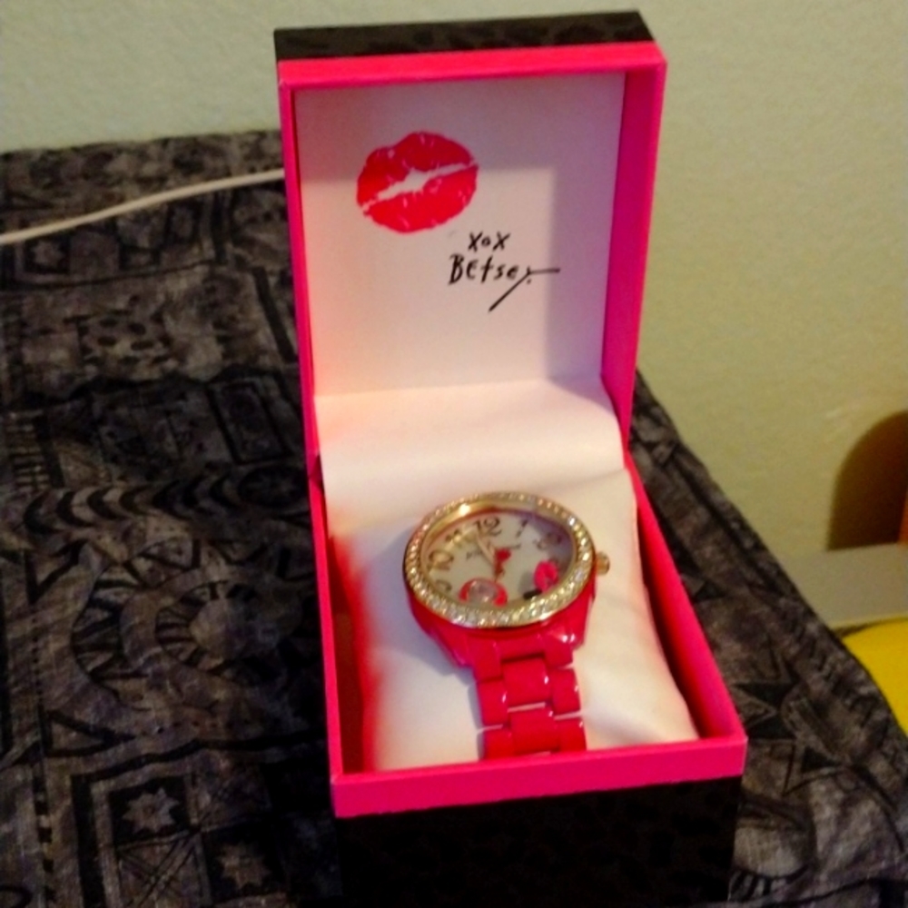 Betsey Johnson lip and lipstick pink  watch